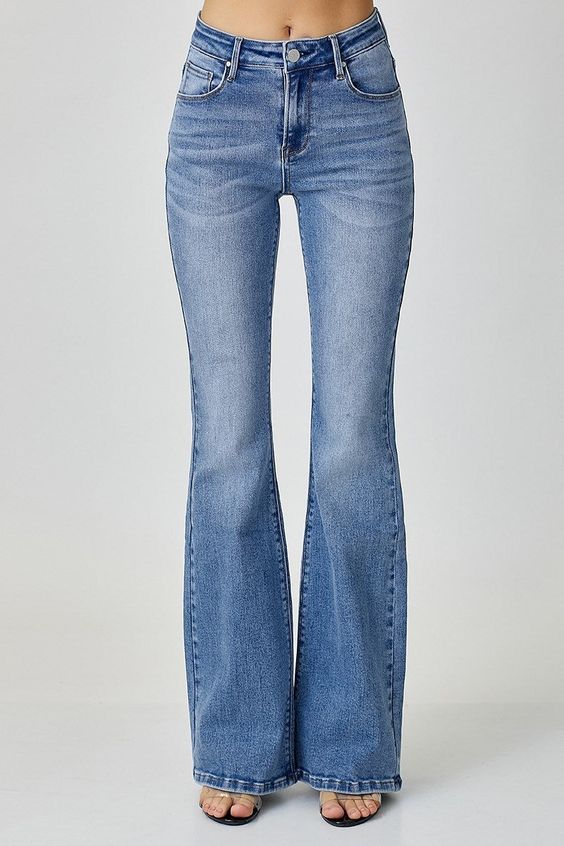 Bootcut jeans